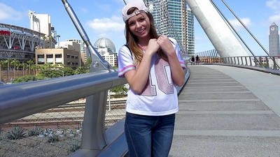 Пикап, От первого лица - POV, В машине, Алекс Блейк, кончил на лицо, наездница, интимная стрижка