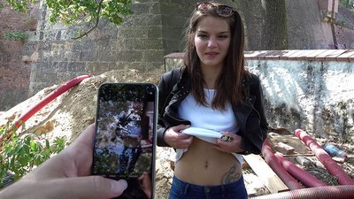 Пикап, От первого лица - POV, в лесу, секс в одежде, кончил в рот, кудрявая, Чешское