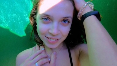 Русское, На публике, Премиум, От первого лица - POV, Миха и Ника 69, красивая киска, На пляже, бритые письки, кончил на лобок, В примерочных