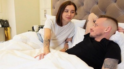 Русское, Домашнее, ДжиХоумСтори, красивая киска, тату, бритые письки, секс в одежде, кончил в жопу