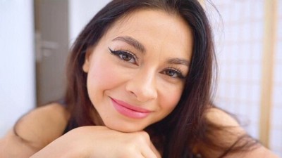 Русское, В лосинах, От первого лица - POV, Лолли Липс, бритые письки, наездница, кончил в рот, дрочит грудью