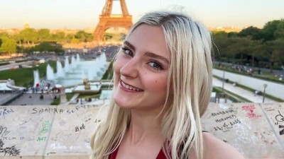 Русское, Блондинки, Премиум, От первого лица - POV, Ева Эльфи, бритые письки, наездница, кончил на попу, платье