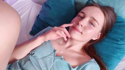 Русское, Домашнее, Молодые, Аква Ри, бритые письки, секс в одежде, кончил в рот