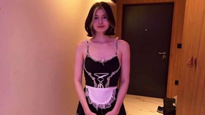 Русское, В ванной, От первого лица - POV, Кьюти Ким, в униформе, бритые письки, кремпай, наездница, горничные и служанки, В купальнике
