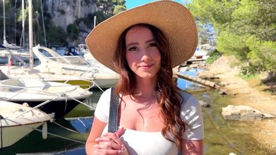 Домашнее, На природе, ХеллоуЛимон, кунилингус, пальцем, бритые письки, глотает сперму, наездница, кончил в рот, В купальнике