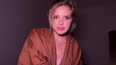 Русское, Большие сиськи, Домашнее, Премиум, От первого лица - POV, Бути Фрутти, кончил на лицо, бритые письки, кремпай, дрочит грудью, В халате