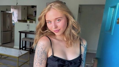 Домашнее, Молодые, От первого лица - POV, ЗХЛеся, тату, бритые письки, наездница
