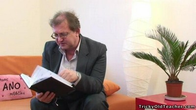 Зрелые, Студентки