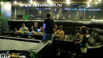 В бане, Девушки