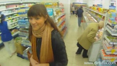 POV &mdash; от первого лица, Русское, Молодые, В лифте и в подъезде