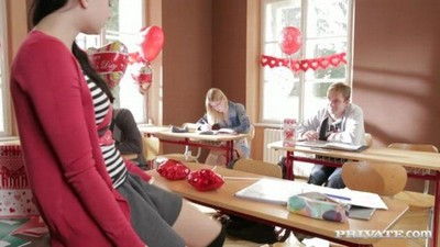 Private, Студентки, Любовь