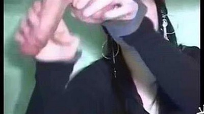 Дрочит, Gloryhole