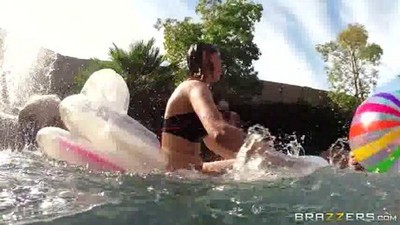 HD, Групповое, Brazzers