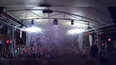 Девушки, Вечеринка