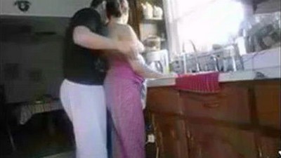 Мама, Зрелые, На кухне