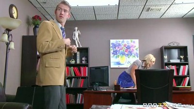 Brazzers, С начальницей или боссом