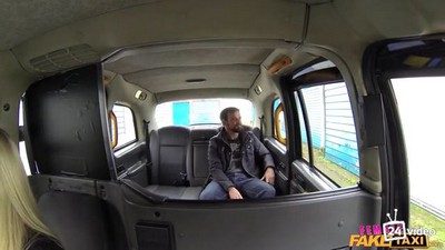 В машине