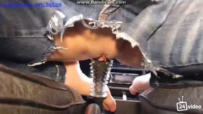 Мастурбация, Наездница - девушка сверху, В машине, Пизда
