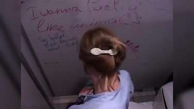 Раком, Русское, МЖМ, В туалете, Кончают в рот, Gloryhole