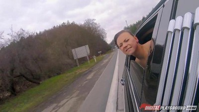 В машине, МЖМ, Невесты, Втроем