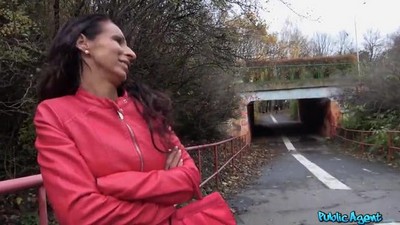Тату, POV &mdash; от первого лица, Пикап, Public agent, Пирсинг, Брюнетки