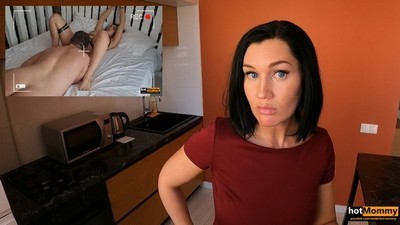 Большие жопы, Большие сиськи, Брюнетки, Зрелые, Измена, С сыном,
